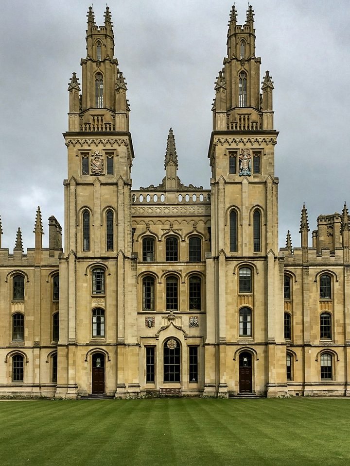 A college of the University of Oxford